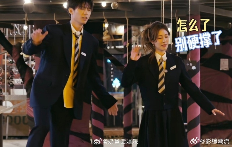 恋综三角恋高发地怦然心动20岁怦然心动20岁冬季餐桌果然是恋综最有戏的场景，七月