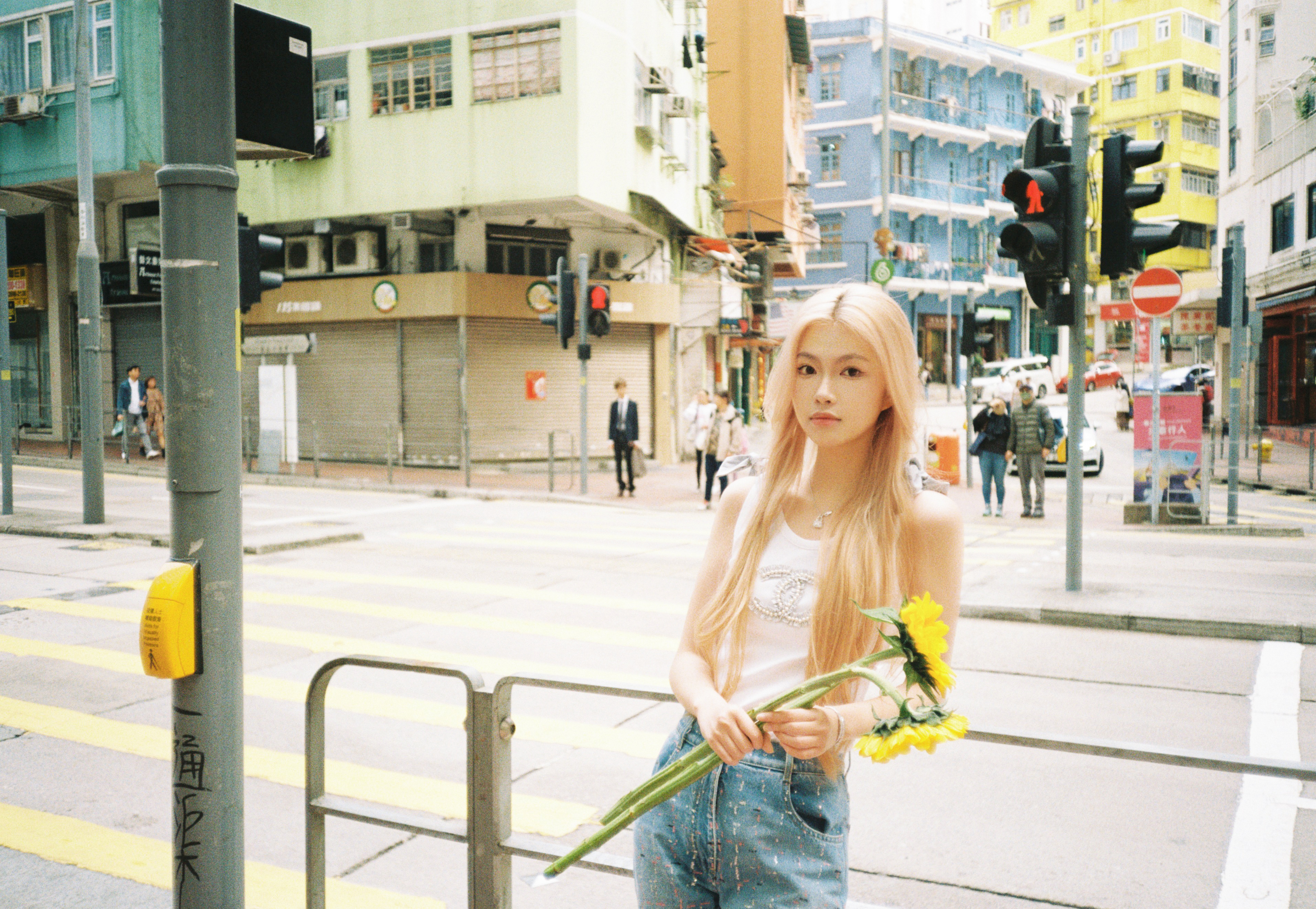 背着向日葵🌻和可爱sisi在香港街头-客片分享 ​​​