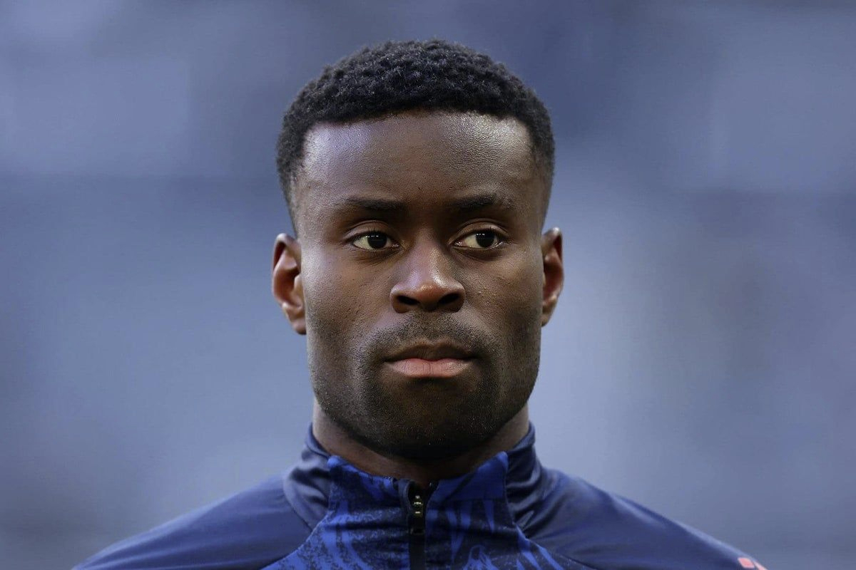 曼城即将以2000万英镑购入水晶宫的中卫Guehi，合约为期五个赛季。水晶宫本想