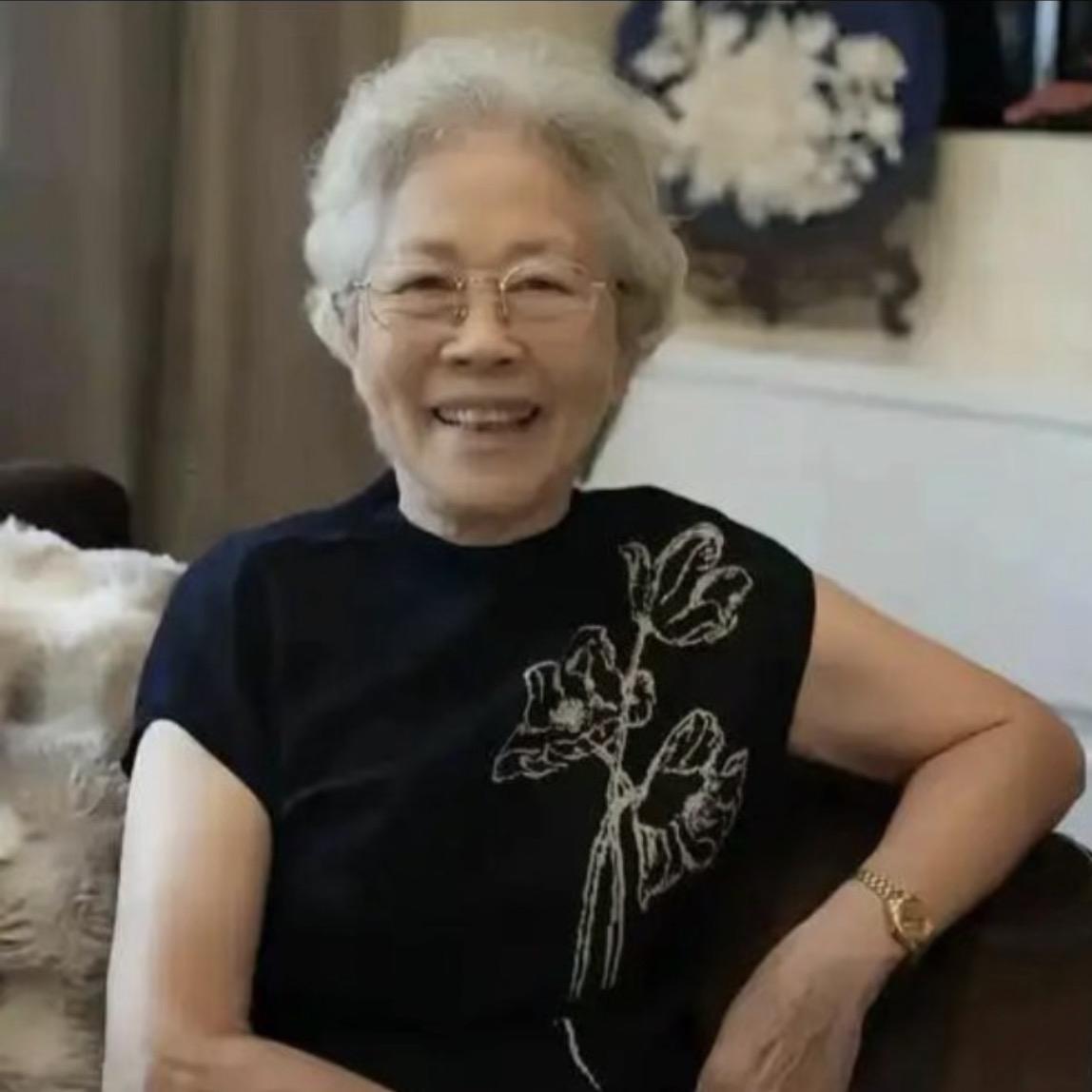 八十岁只是序章？揭秘百岁人生的四把金钥匙

各位老友，动动发财的小手点个赞加个关
