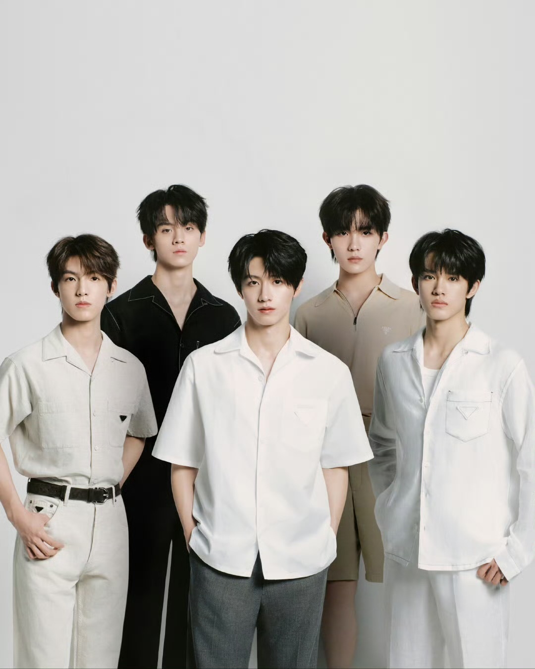 娱乐[超话]登陆少年一公选曲登陆少年一公舞台选曲登陆少年披荆斩棘一公唱《开天》 