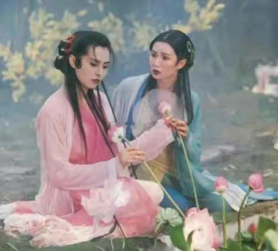 我承认我动了杀心…以前的青蛇，现在的青蛇… ​​​
