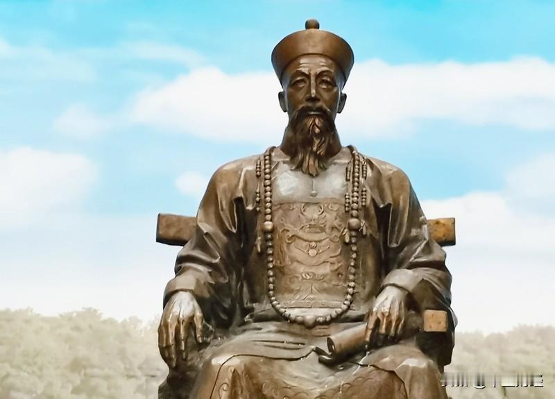 唐浩明撰写的《曾国藩》！

唐浩明写的《曾国藩》，我读三遍都不过瘾。往昔读，未经