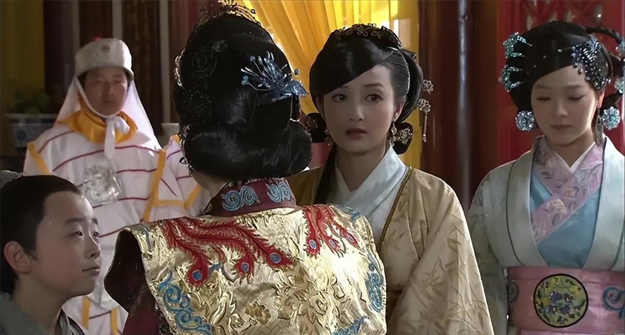 1398年朱元璋驾崩，留下了一道遗旨：赐死所有嫔妃，入皇陵殉葬。于是，46名嫔妃