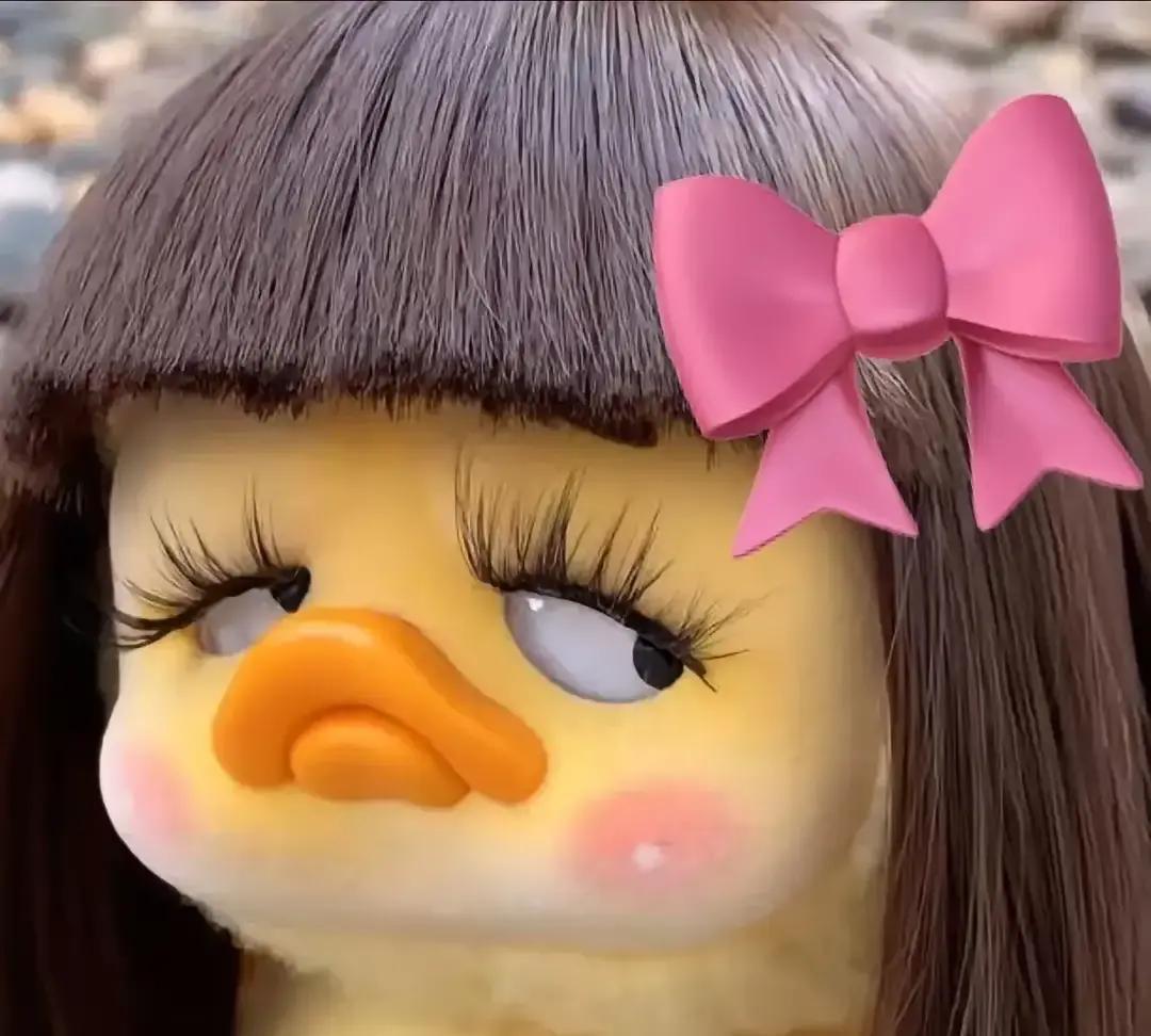 婆婆把六千多的新冰箱塞满剩菜，门都关不上。

我下班回来看到冷冻层里冻着半个月前