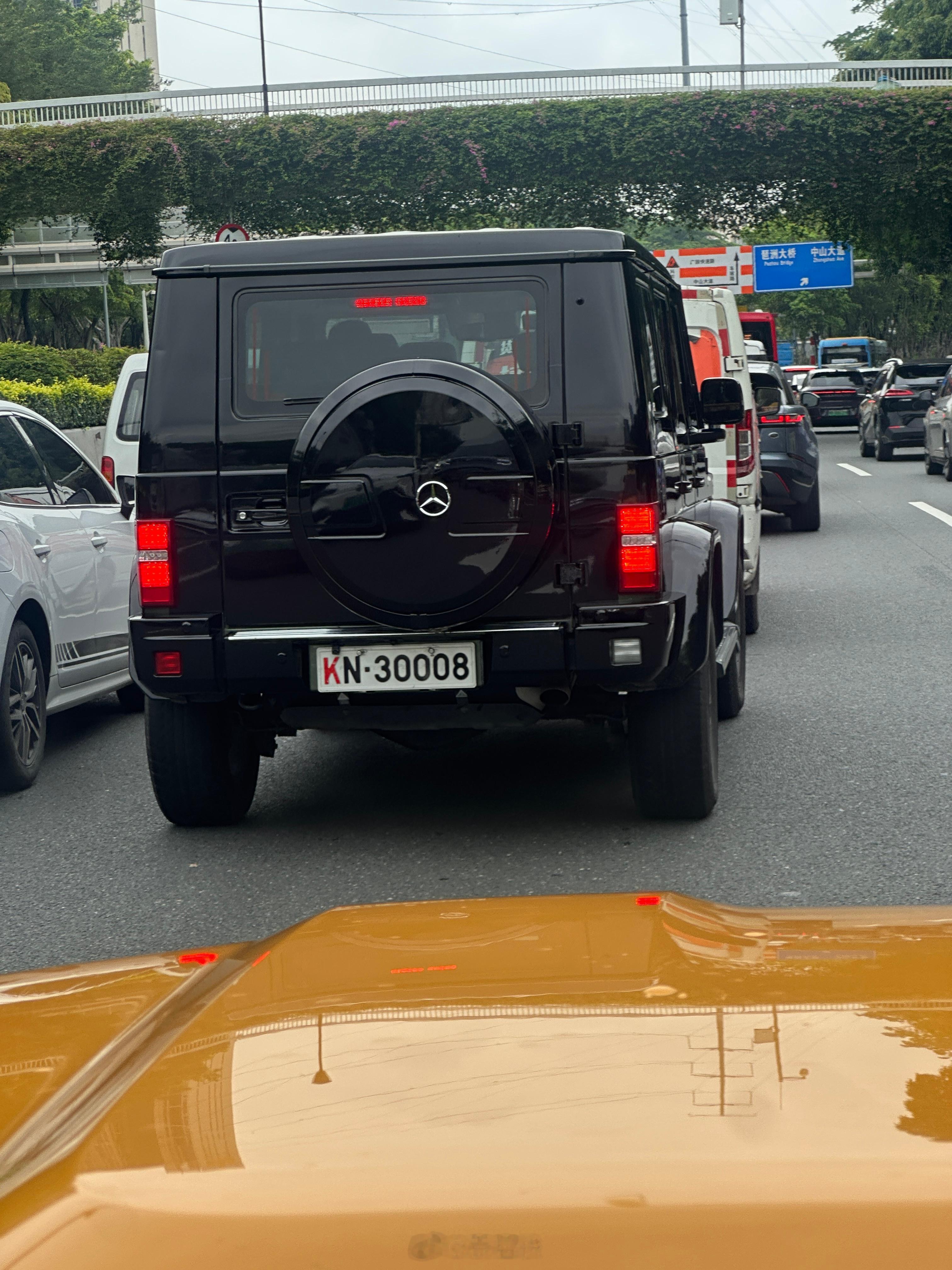 军牌还搞这种换标行为的吗……… 