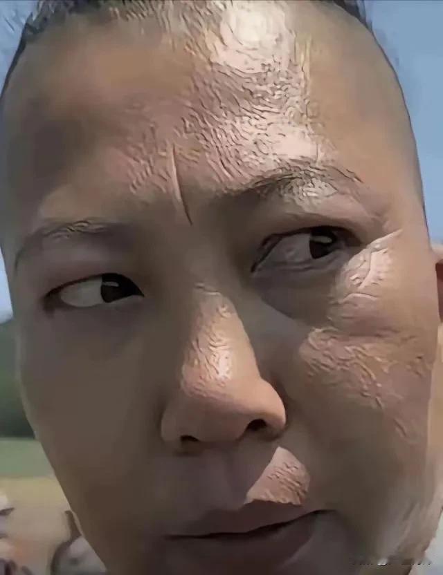 东北雨姐作为一个坐拥2000多万粉丝的大网红，为什么还要卖假红薯粉条呢？老老实实