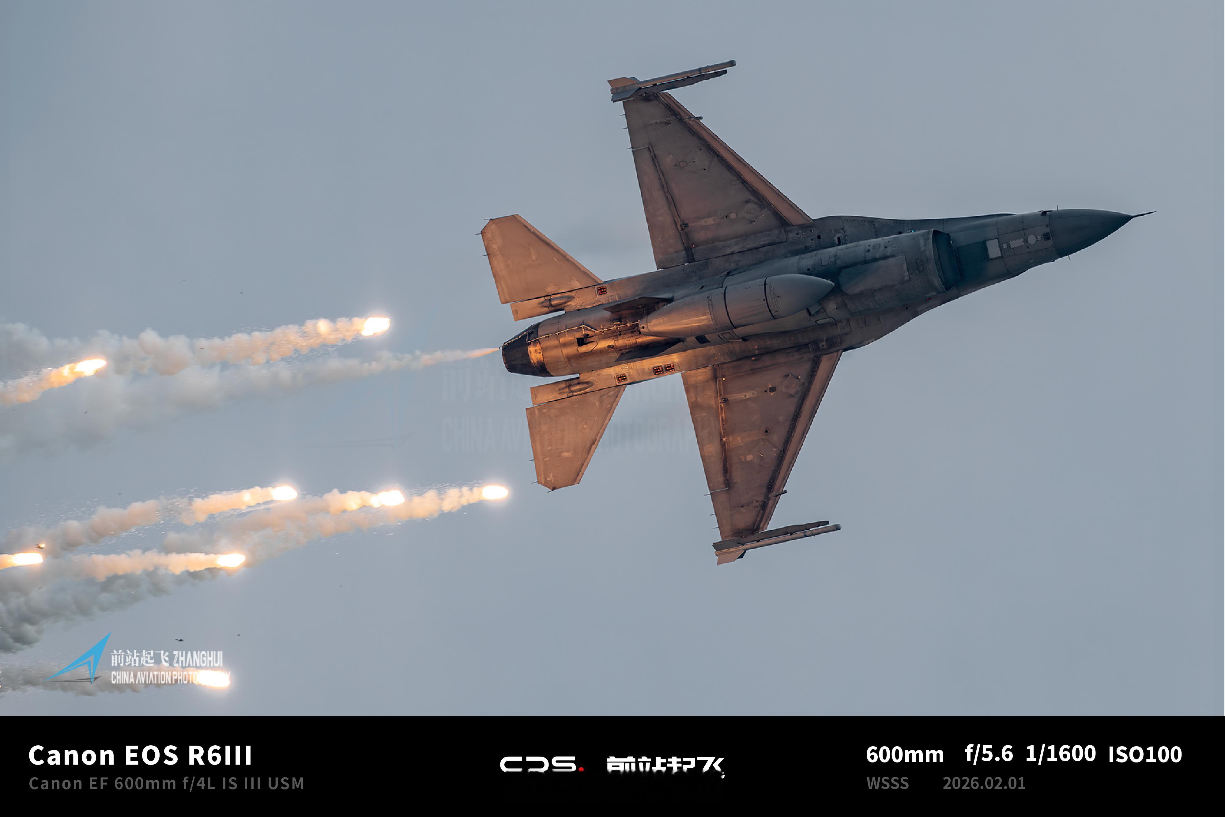 2026新加坡航展 上一届F15打蛋，这一届F16打蛋 真爽啊！ 