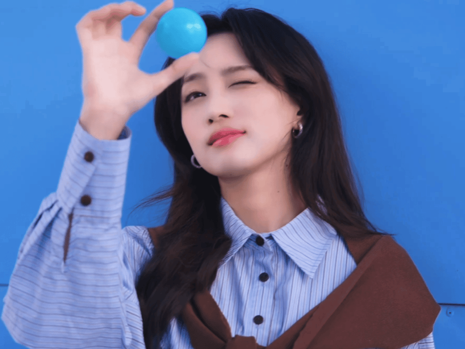 投稿 黄婷婷脸依旧权威 