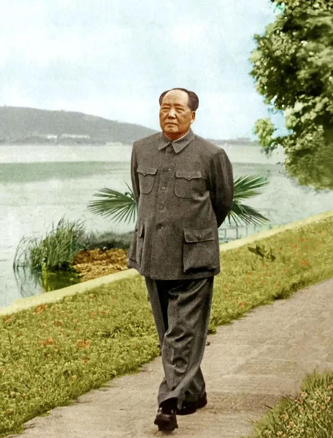 【共和国.红镜头】向一代伟人致敬