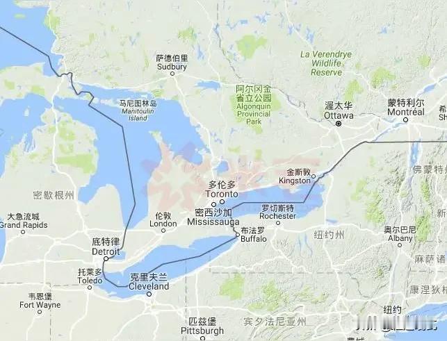 这一回，加拿大不再选择忍让。
安大略湖本来是美加两国共用的界湖，美国单方面把它改