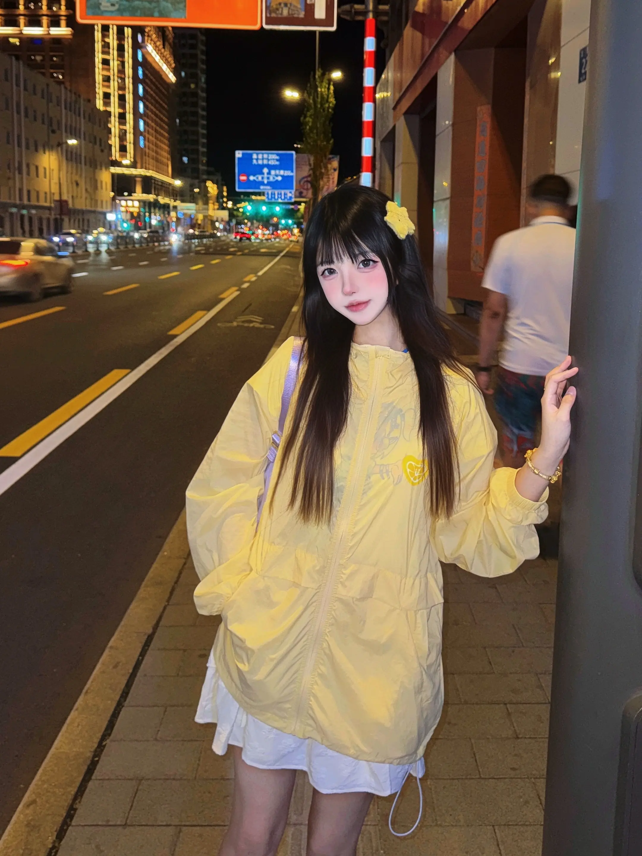 喜欢戴眼镜还是不戴眼镜嘞