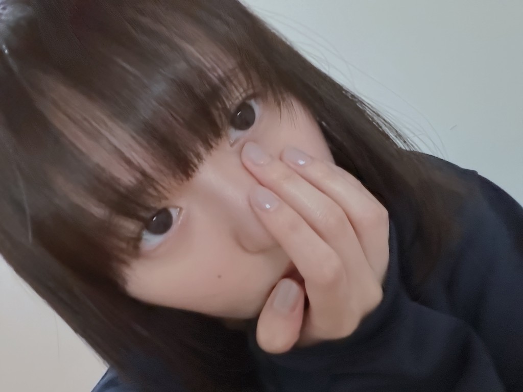 2026.05.26｜远藤樱 Message..喜欢在指甲上涂上美甲，然后卸掉它