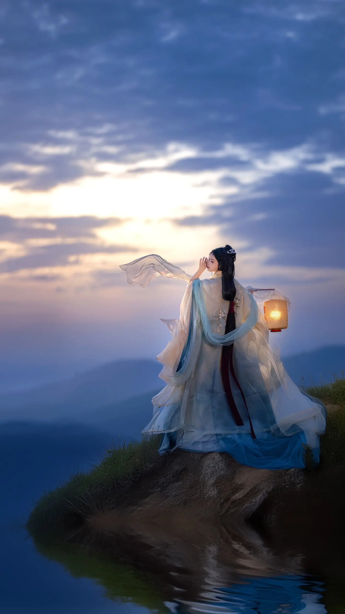 夏天热不热？热！拍照好看不好看？好看～