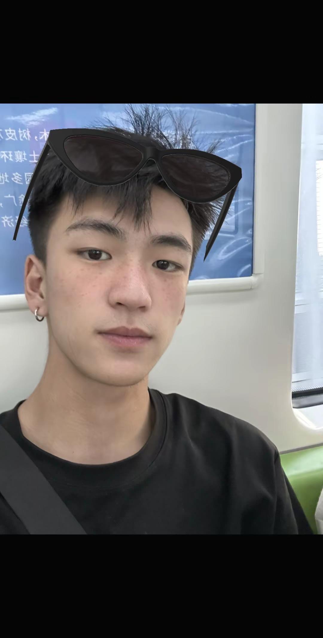 老天爷 我只是混日子的 不要为难我了top 1