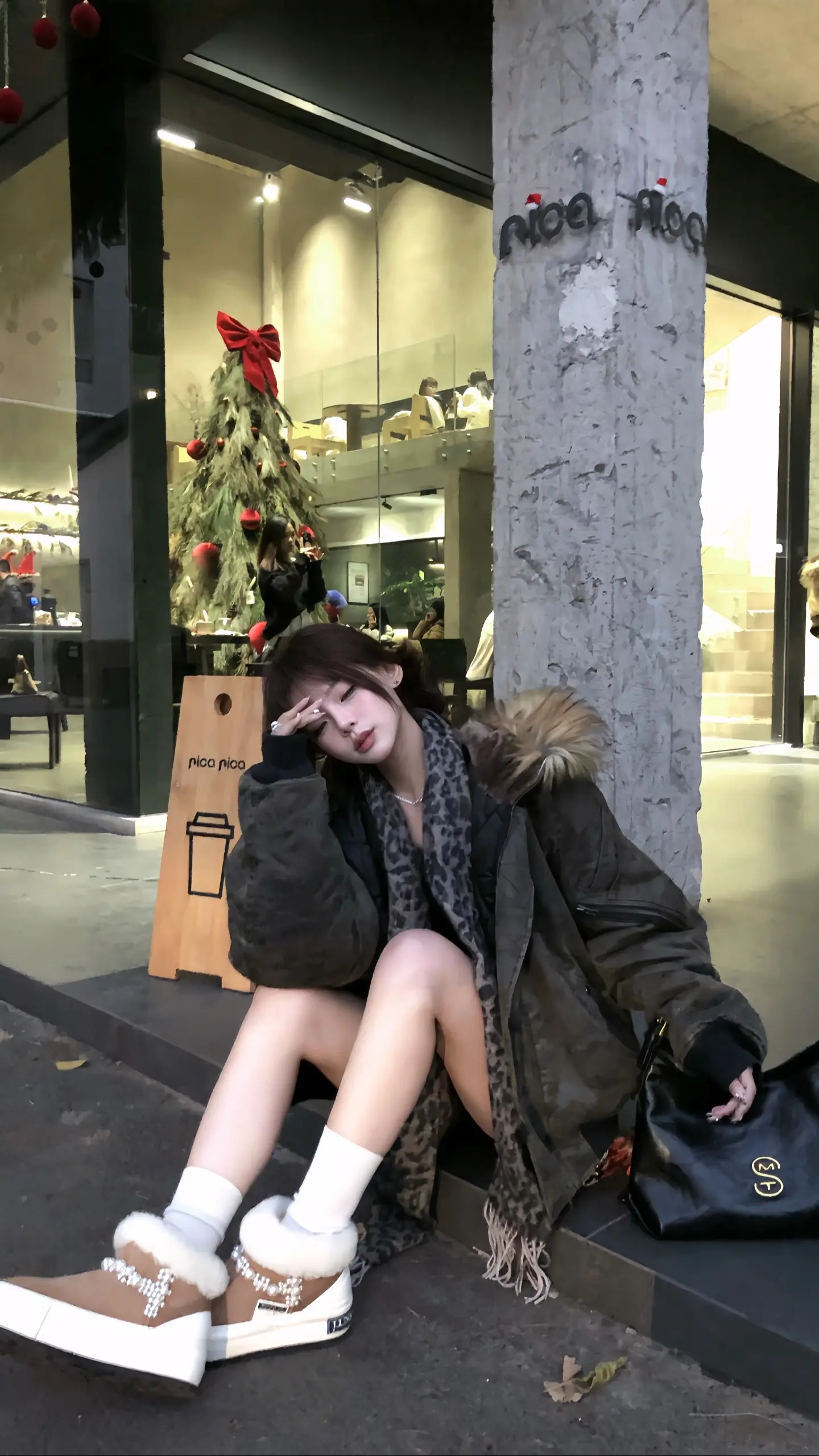 不做木讷树 只做自由风