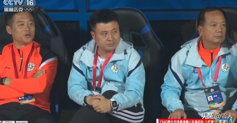 上半场0比0永州队vs江西赣州。湘赣德比攻防激烈，双方互有攻势，双方门将多次救险