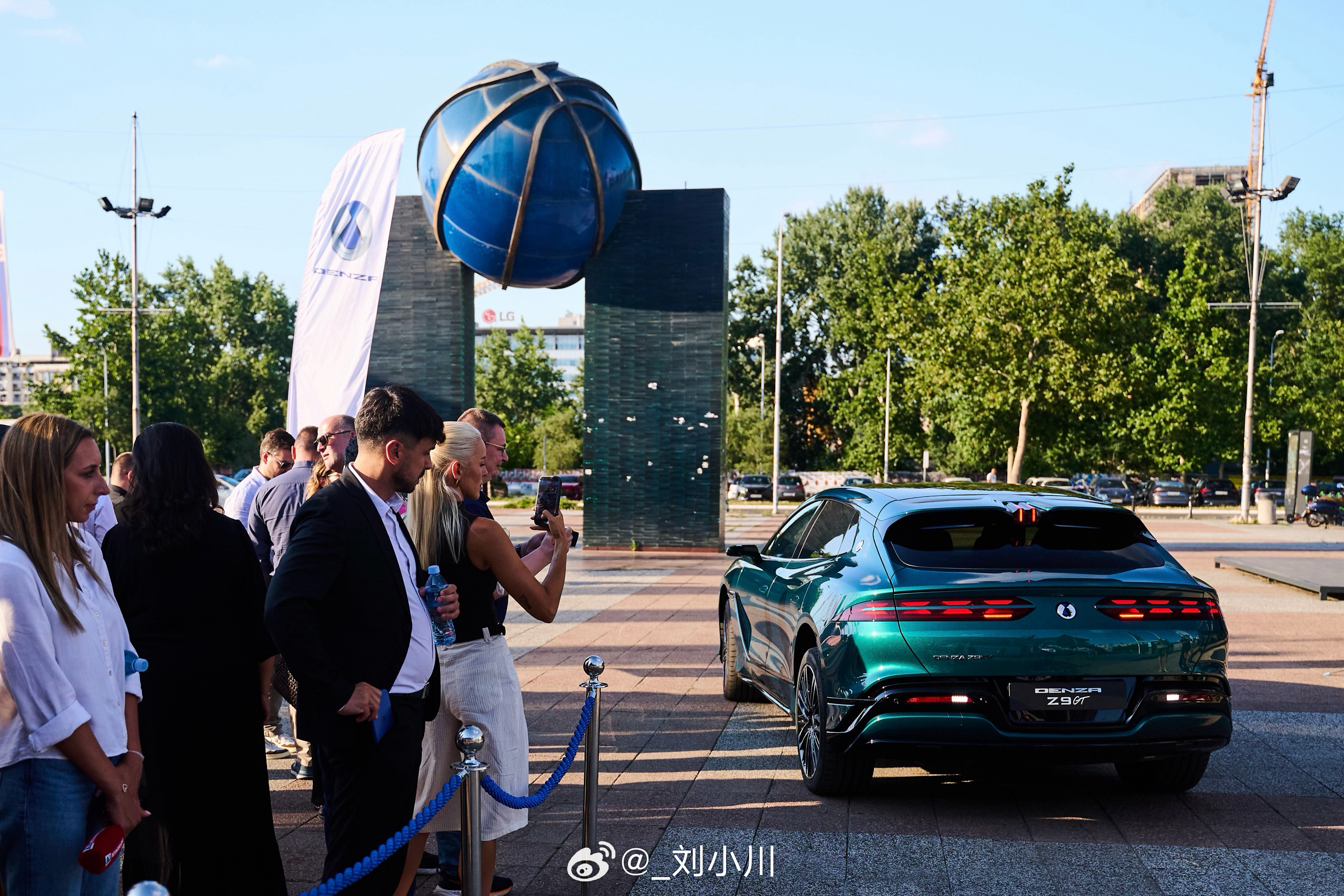 比亚迪现在在欧洲的名气是响当当，又拿下了可持续发展国际大奖 