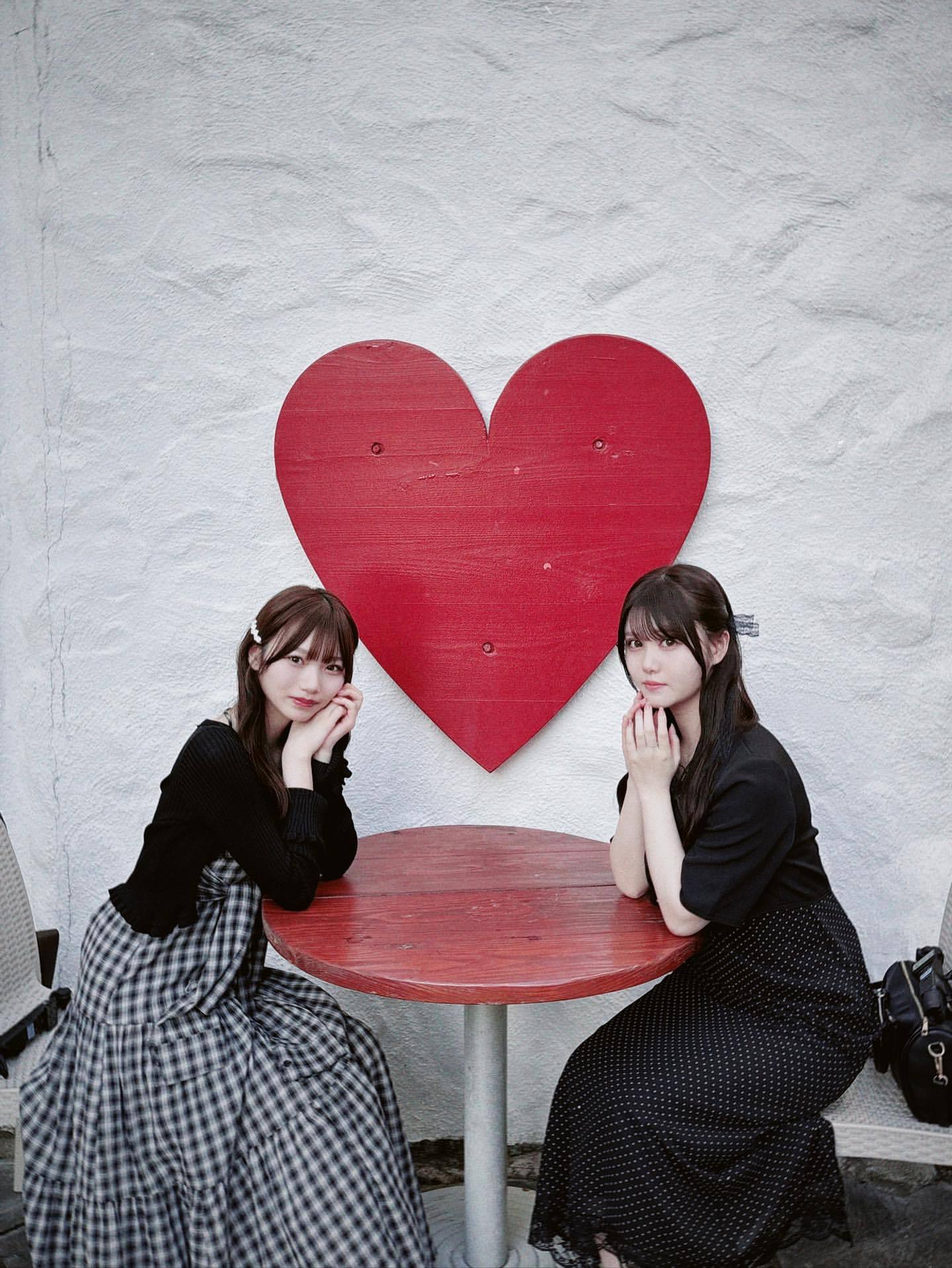 伊藤理々杏  「乃木坂逃避行 配信中です！📸今回はひなたんと三重県に行ってき