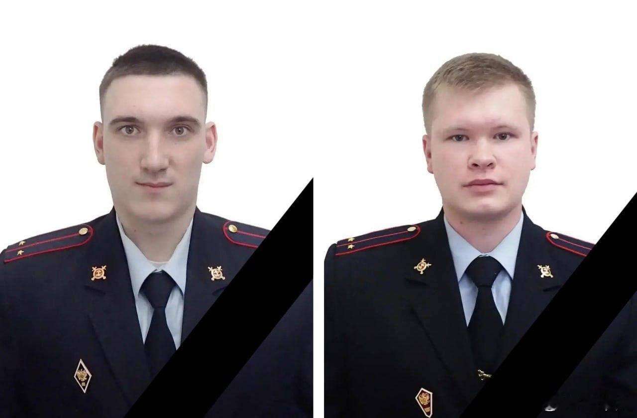 在莫斯科爆炸事件中牺牲的两名俄罗斯警察年龄分别为24岁和25岁。▪️两名年轻警察