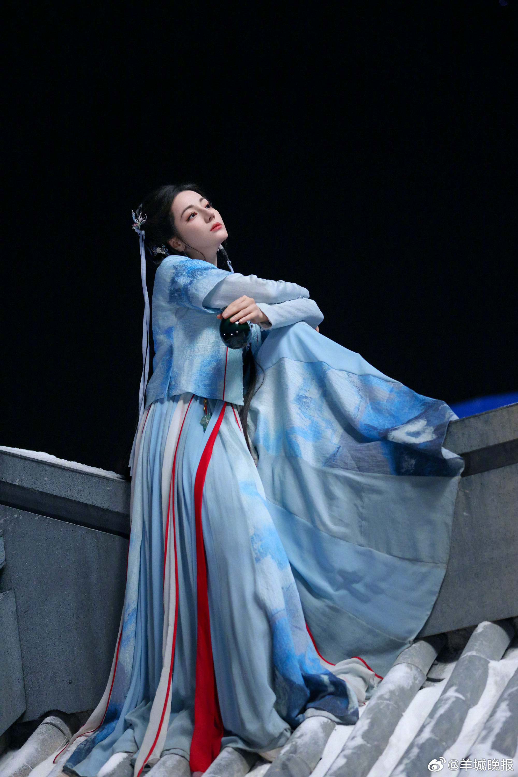 【#迪丽热巴贺思慕热度第一#】#感觉迪丽热巴从头到脚都香香的张婉婷 宋宁峰##卡