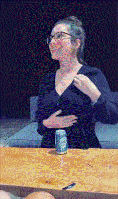 真正的成长，不是变强，而是变稳小时候，我们以为成长是“变强”。强到能赢辩论、拿成