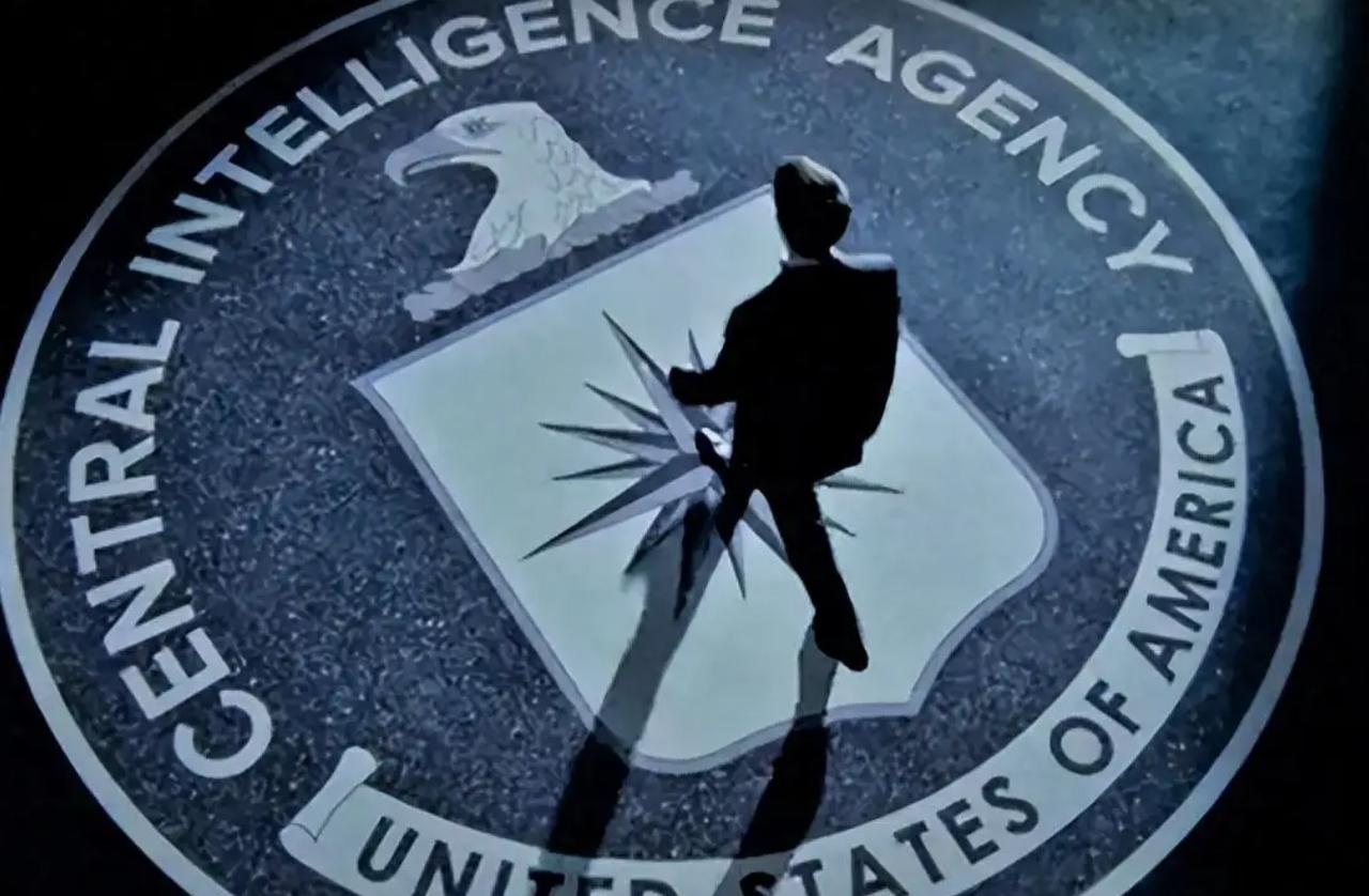 CIA 重启古巴专项工作组，美国对古施压再度升级。当地时间 8 月 5 日，《纽