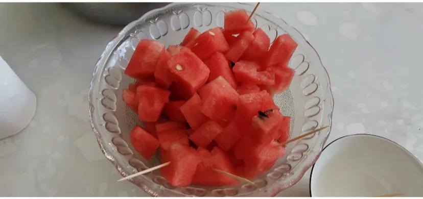 我喜欢吃的东西就那几样
我发现我喜欢吃的东西就那几样，味道重的东西不喜欢，太咸太