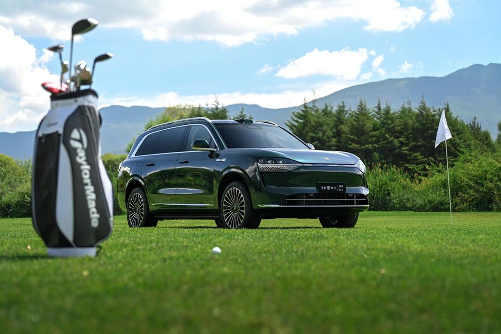 保值率+高推荐值，问界M9筑牢高端信任壁垒
问界M9能长期领跑50万级市场，关键