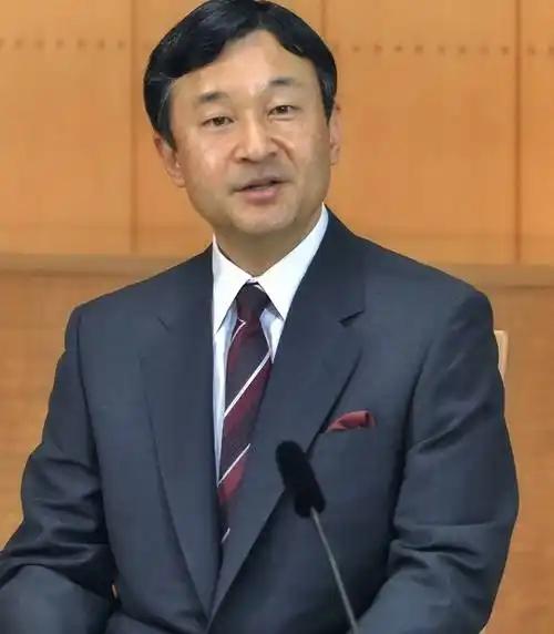 日本皇室传承问题再次成为日本社会讨论焦点，日本参议院通过《皇室典范》相关修正案，