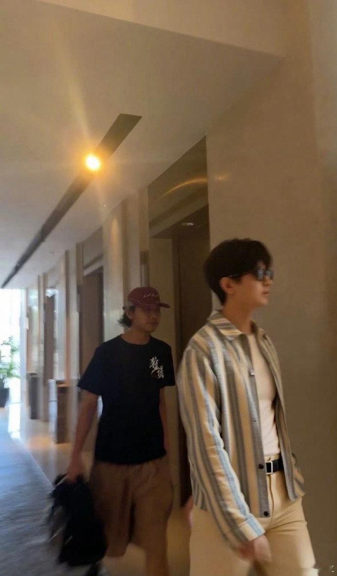 成毅新剧狩谎开机路透狩谎开机路透 成毅新剧狩谎开机路透 
