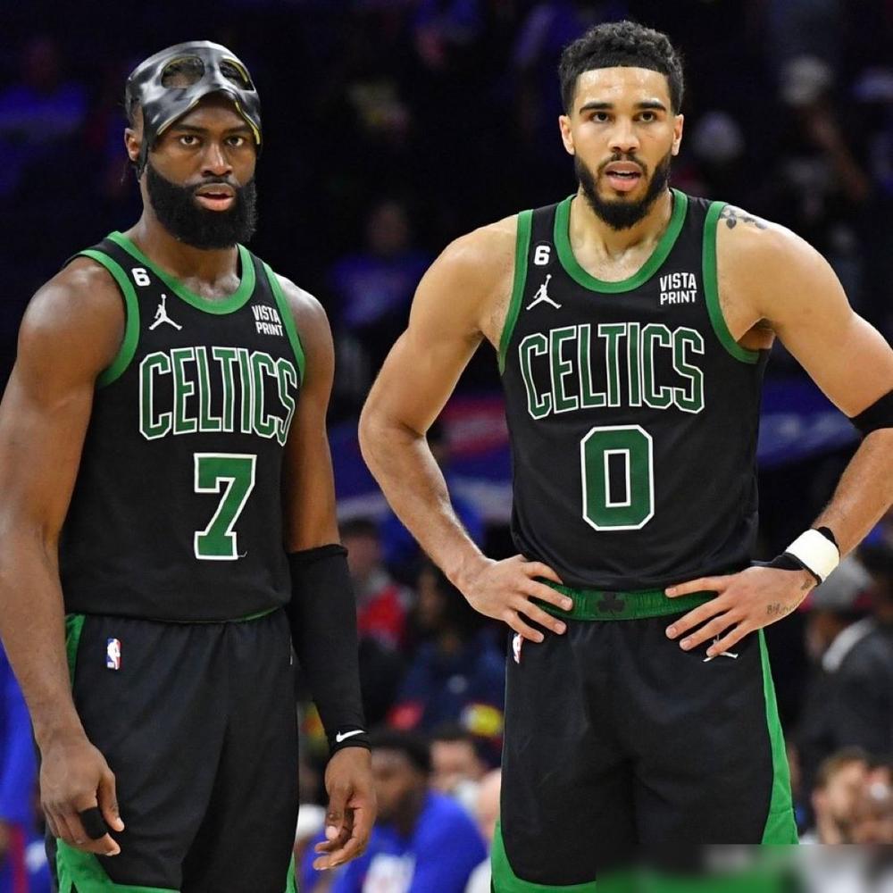 NBA这盘棋，越来越像一出冷酷的生意经。

凯尔特人，为了得到字母哥阿德托昆博，