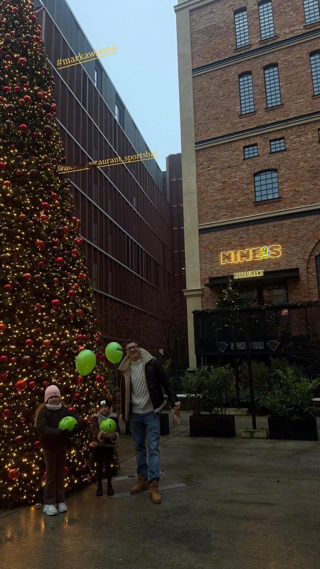 💕真夫妻就是最甜的，豹豹猫猫又带宝宝们出门约会啦～巴萨 🔴🔵ForçaBa