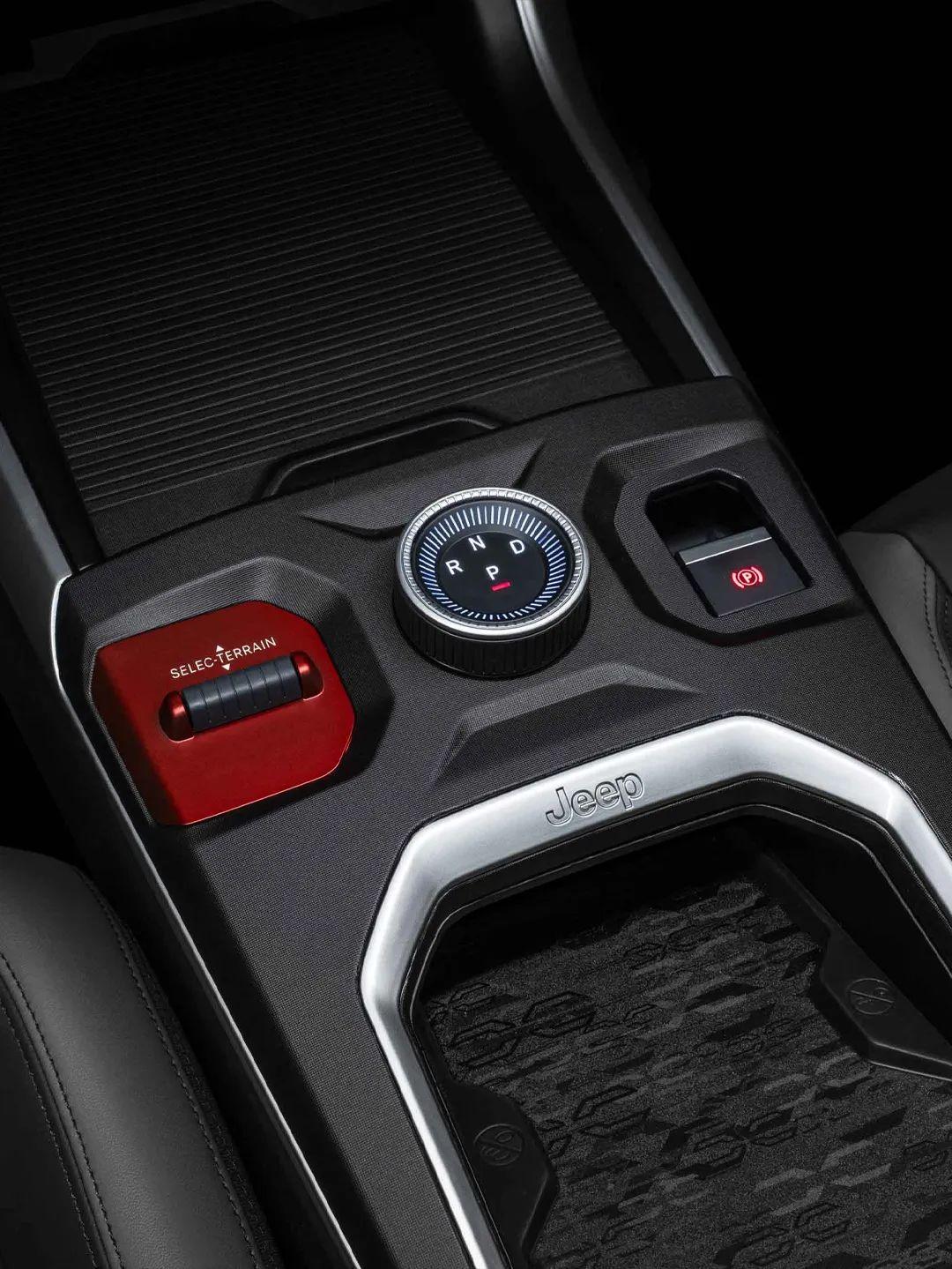 最近Jeep推出了2026款J指南者EV Edition，是Jeep品牌电动化转