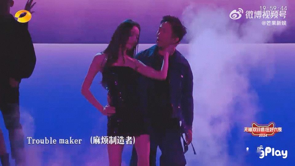 #杨迪娜扎跳troublemaker#我的天呐，看标题以为是喜剧，结果是认真跳的