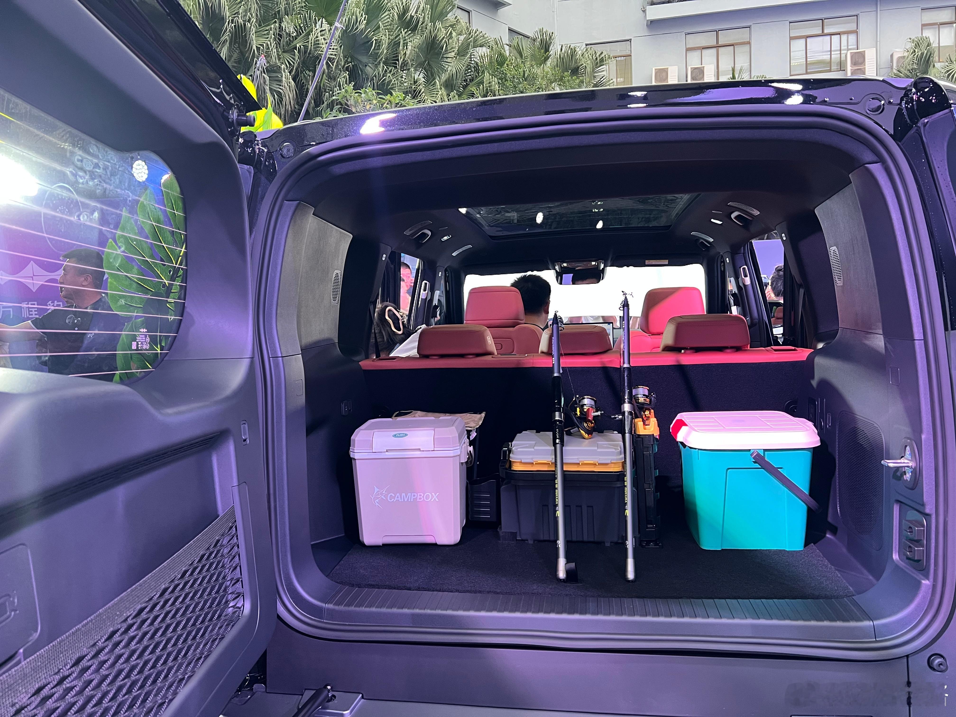 “钛”强了！混动+纯电的钛7完全体，钛7EV闪充版19.98万起。钛7成为全球续