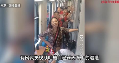 “太没素质了！”7月27日，一列前往长春的火车上，一群老人竟在卧铺过道上跳广场舞
