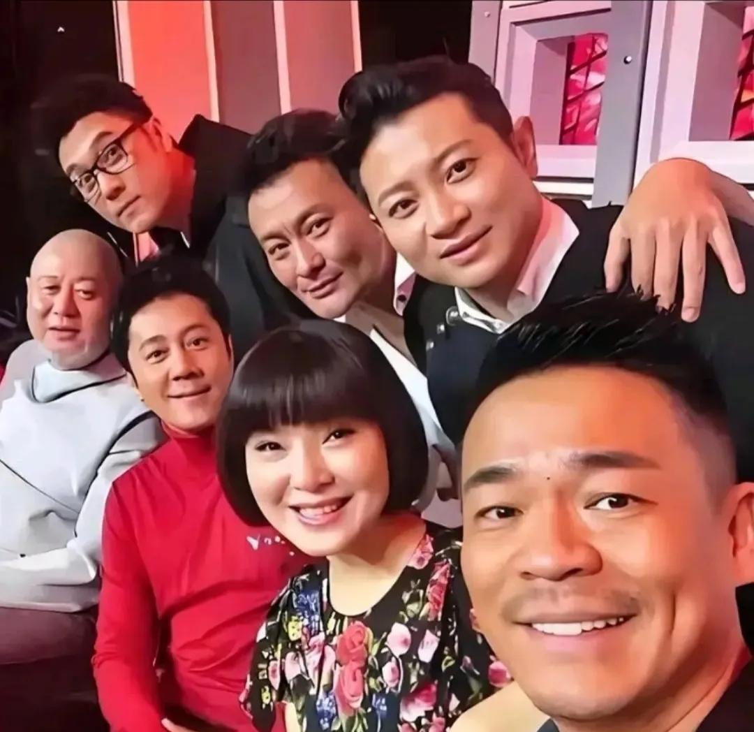 看到这熟悉的面孔，还真有点时光倒流的感觉。孙浩那首《中华民谣》当年火遍大江南北，