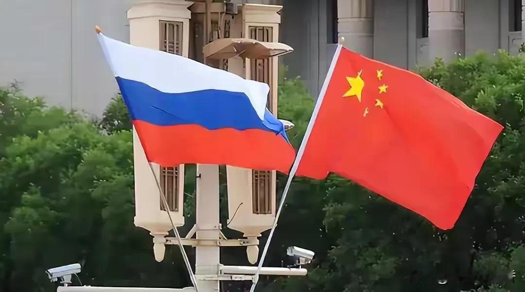 4月23日，上合组织交通部长会议上，俄罗斯交通部副部长表态支持中吉乌铁路建设，还