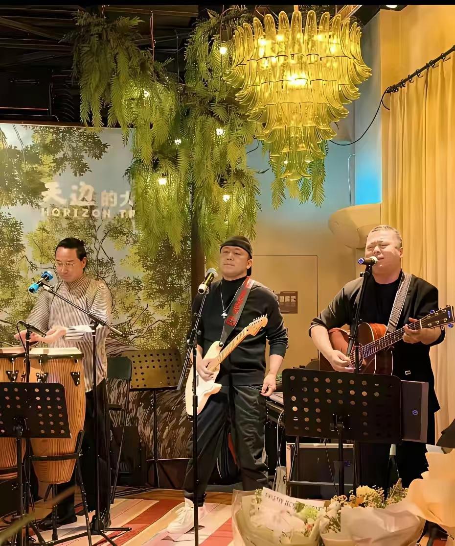 贾国龙在798开的面馆，焖面还要出去吃？自己在家做不了吗？ 这玩意儿比炸酱面都简