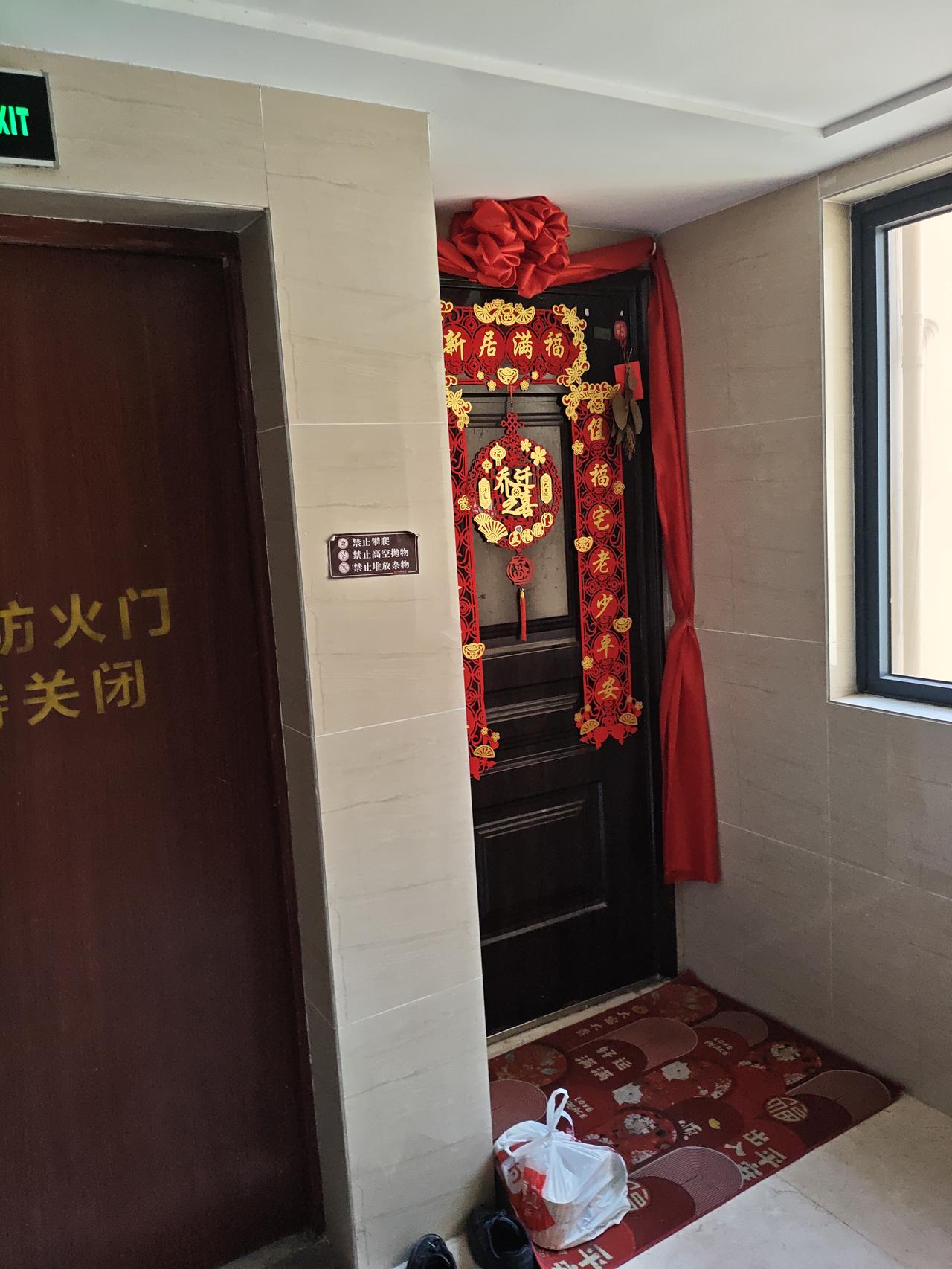 人这一辈子，什么最值钱？我觉得是健康。没了健康，有再多钱也白搭。就像我一朋友，之