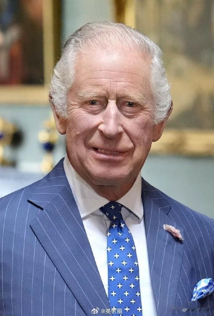 太精辟！查尔斯谈俄乌冲突和美伊战争。
美国记者询问到访的英国查尔斯国王，乌克兰想