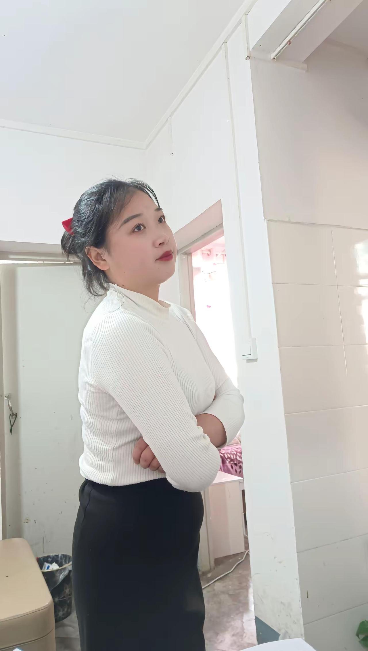 就很喜欢鲜艳的正红色。