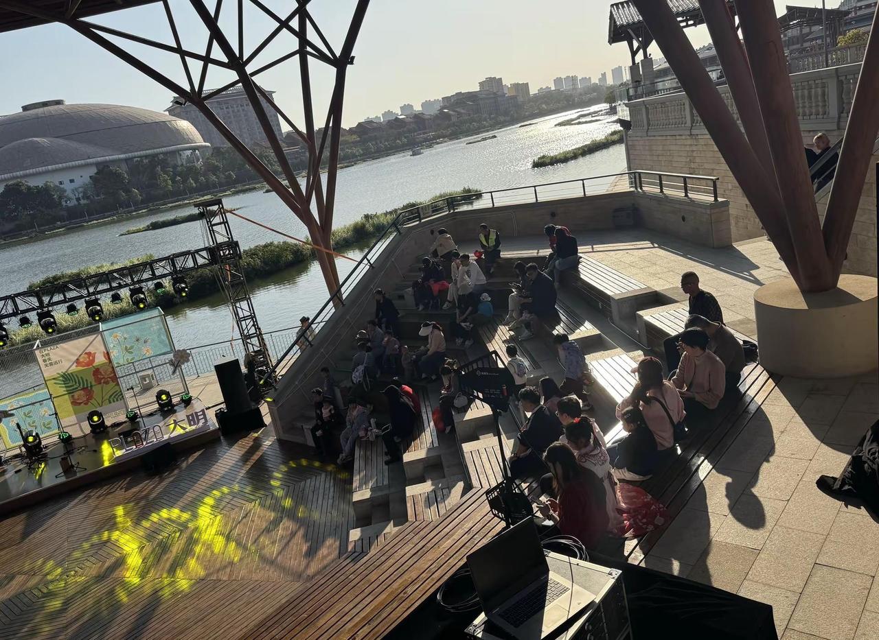 上热门 不算vlog的vlog