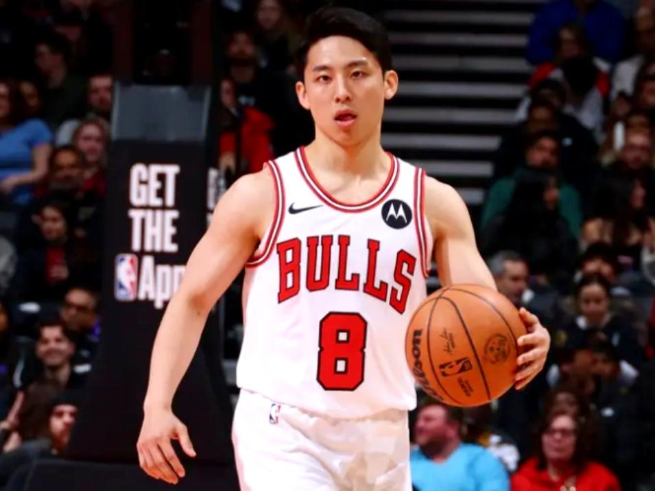 12分钟3失误2被盖，就这河村勇辉还好意思打NBA？

河村勇辉今天又出场了12