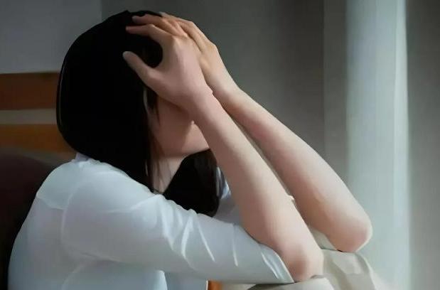 河南，一男子带女友外出旅游的2天时间里，由于男子没有把持住，与女友多次发生关系。