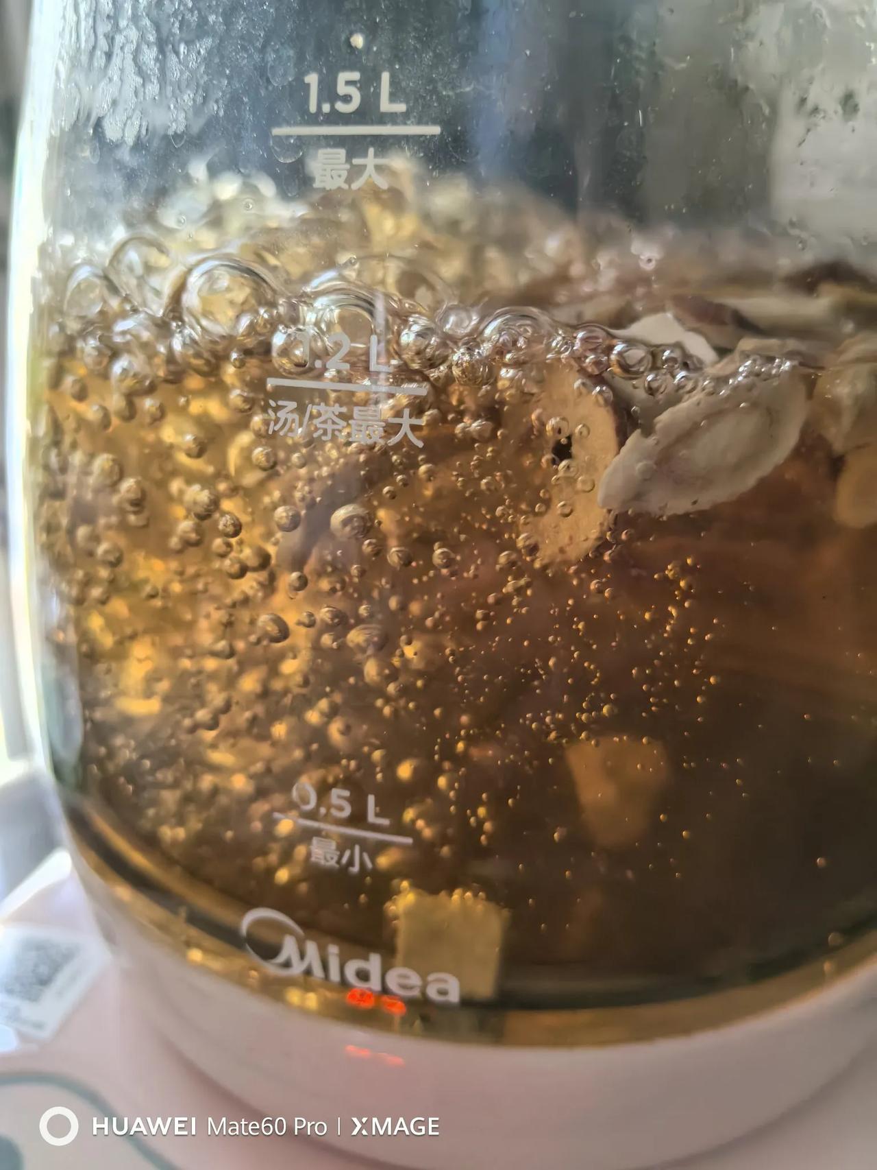 好好把控带货商品吧！市面上出现那么多关于该商品的负面报道，作为带货方难道都不核实