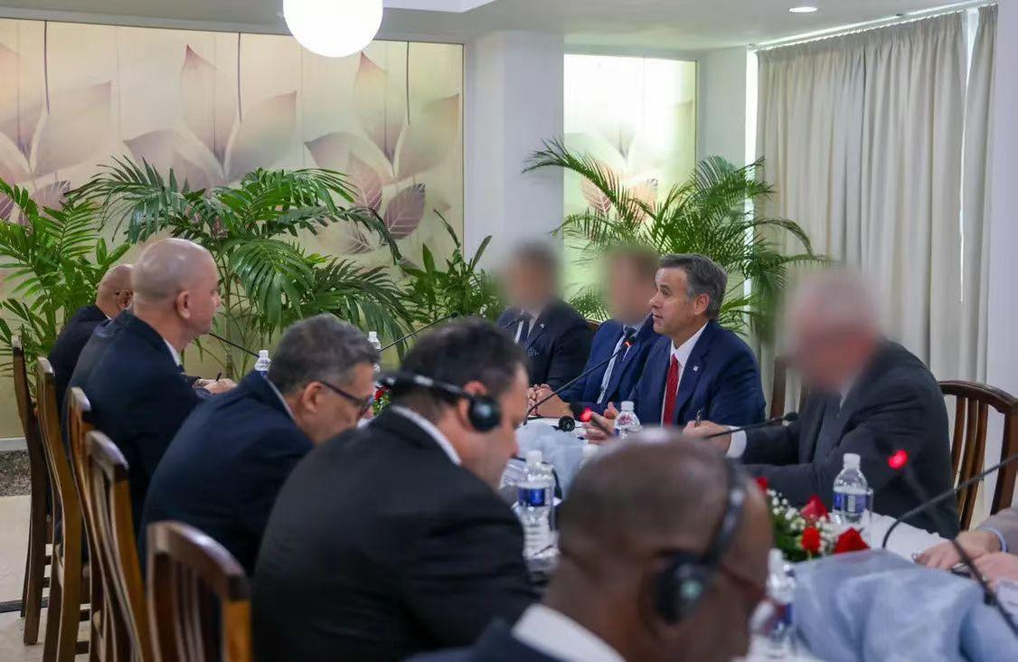 🔥🌍🇺🇸🇨🇺
据美媒报道，5月14日，
美国中央情报局局长
拉特克利