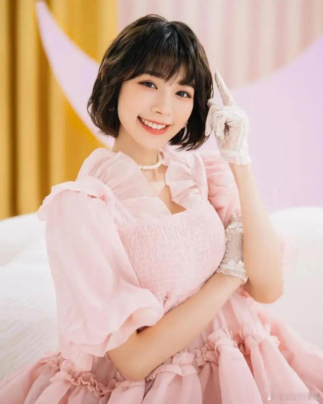 大马童颜女神！E级好身材，绝了 