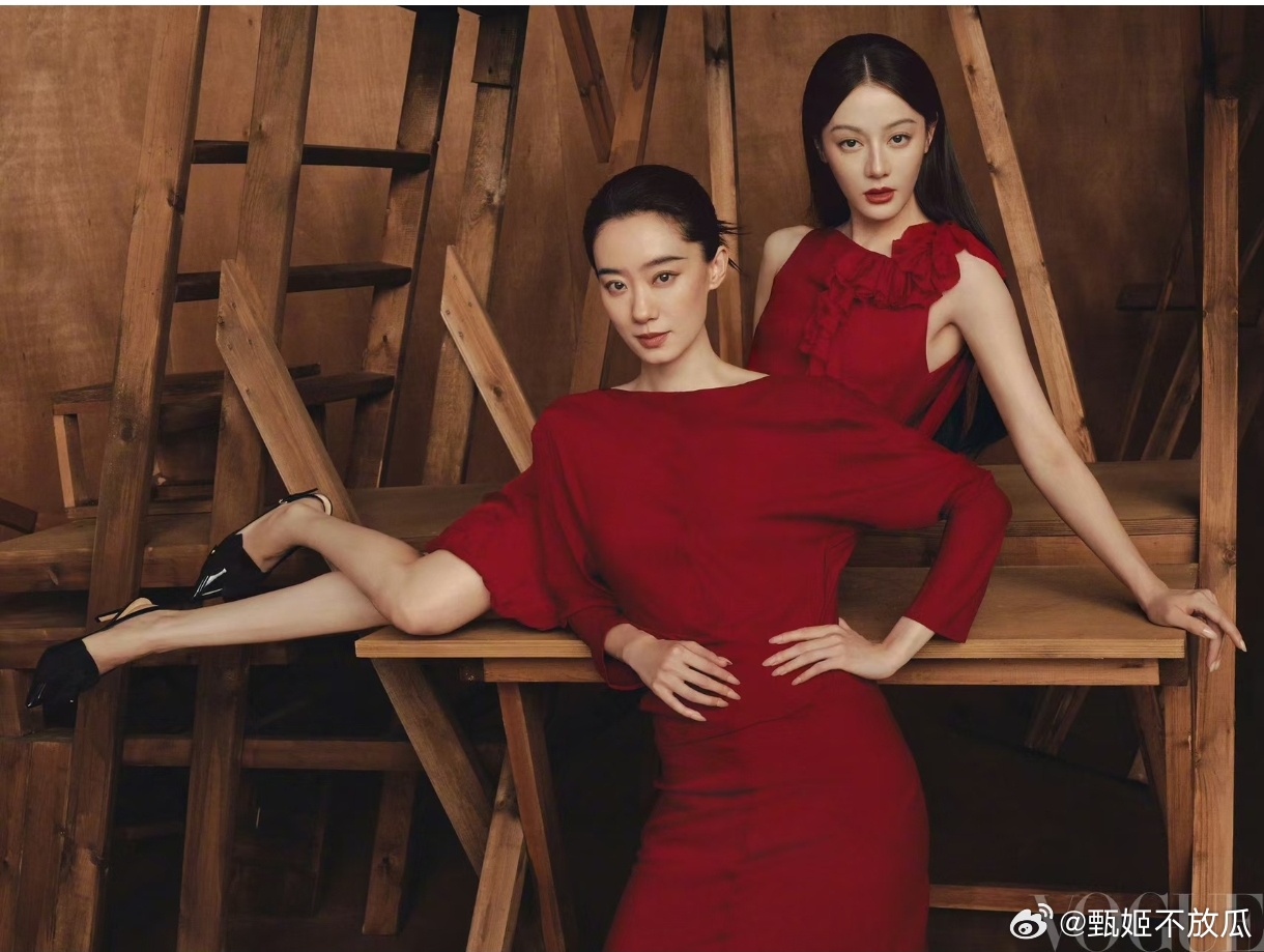刘冲的时尚前瞻性还是很牛的，不愧是杂志主编。VOUGUE 20周年金九人选一开始